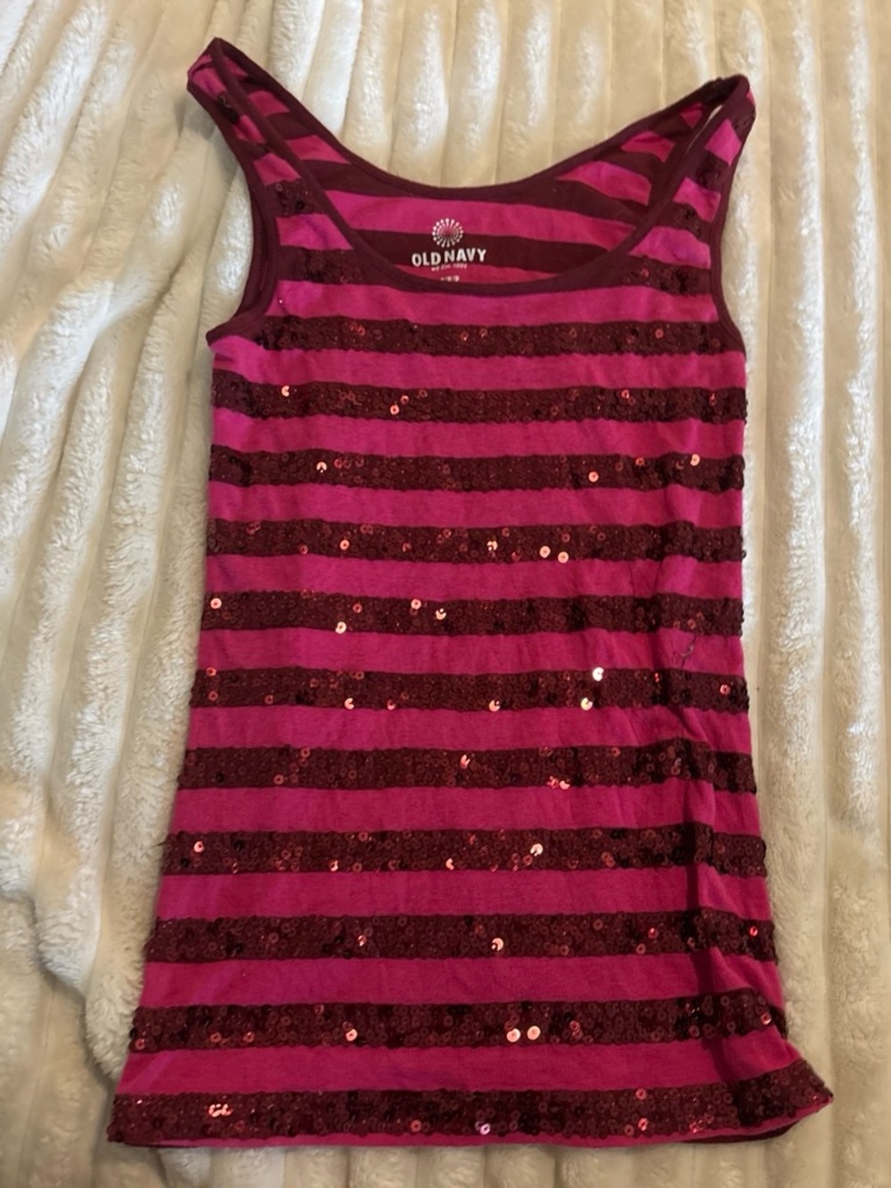 Vintage Y2K Old Navy' Pink and Burgundy Sequin Stripe Tank Top